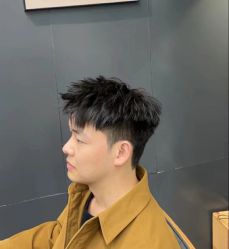 -藤野造型烫发染发