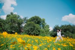 -巴黎婚纱摄影工作室