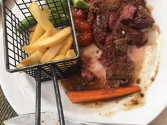 -卷心菜和避孕套餐厅(Pattaya)