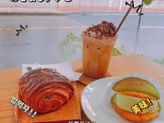 青头雪糕菠萝包-怪 kafe.