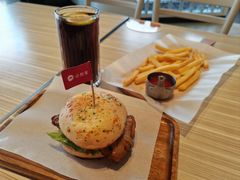 -必胜客(绿地新都会店)
