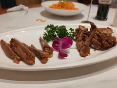 -梅利汴京烤鸭•开封豫菜地标店(东大街店)