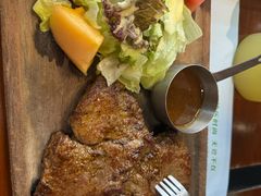 -绿茵阁西餐厅(中央广场店)