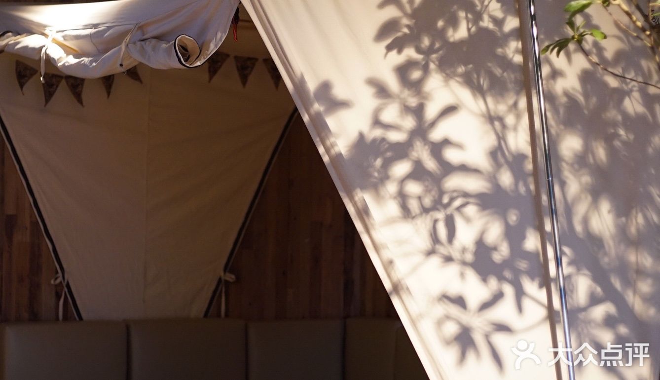 百店计画 | 在城市中野营,Glamping不仅是一种体验