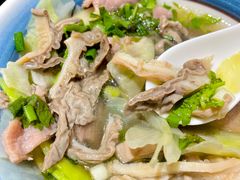 -冯烫烫跷脚牛肉·川菜小馆(武胜西街店)