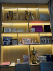 -香港倾城国际·美容美体中心