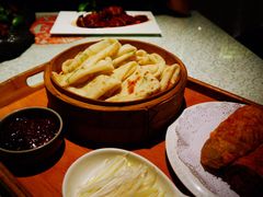 长安一品肘-汉唐宴长安食府