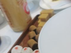 -悦融·京鲁菜·露台花园(安定门店)