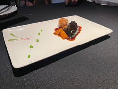 葱烧海参配乌米菌-鲁采LU STYLE(新天地店)