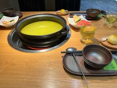 -一朵菌·野生菌探索家火锅(南亚店)