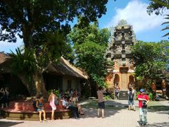 -Warung Babi Guling Ibu Oka 3