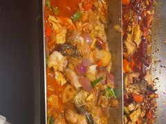 -鸣记脆皮烤鱼·海鲜烤鱼(亿合城店)