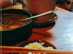 -郑件洋芋饭庄