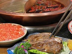-山城鼎重庆老火锅(西安钟楼店)