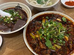 -杨三孃跷脚牛肉(美洲花园店)