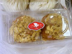 叉烧肉松面包-白玉兰食品(中山公园龙之梦店)