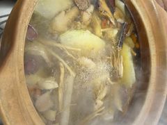 -威邵鸡煲(西华路总店)
