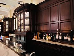 -LONG BAR 廊吧(外滩华尔道夫酒店)