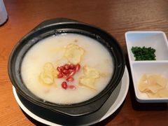 -云庭汇·粤菜海鲜(东盟盛天地店)
