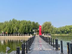 -稻香湖景欢乐岛温泉城堡