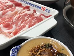-楼外楼大刀肉传统火锅居(幸福街店)