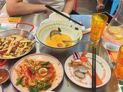-小小集渔·泰式大排档(太古里香槟店)