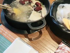 -呷哺呷哺 黄金牧场 (盛世天骄店)