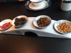 前菜四小碟-凤凰湘语·湘粤鲜融(浦东旗舰店)