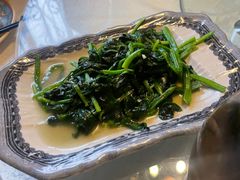 -维吾尔餐厅(宜山路店)