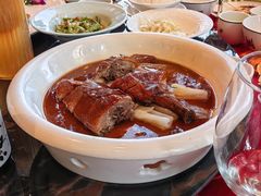 脆皮烧鹅配陈村粉-肥福排档(星光店)