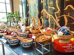 -成都保利公园皇冠假日酒店(熊猫基地店)