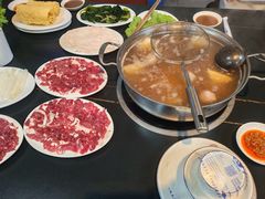-一鼎牛鲜活牛肉城(晋江海峡国际食品城店)