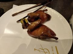 -海派悦庭·海胆烧麦·新融合菜(凯德广场店)