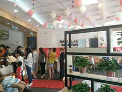-华莱士·炸鸡汉堡(蜜欢购物店)