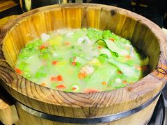 -秋语木桶鱼.酸菜鱼(开发区火车站店)