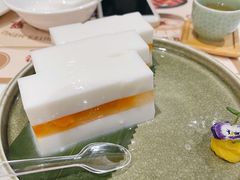 香芒夹心椰汁糕-赏点粤式点心(广州塔店)