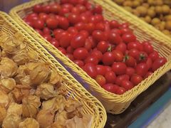 -川骄海鲜自助(王府井奥莱UP TOWN店原世界之花店)