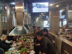 -马路牙子烧烤音乐酒馆(望京店)