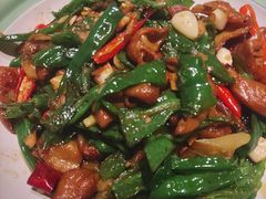 -老周家酱卤猪蹄私房菜(克拉玛依西街店)