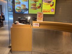 -麦当劳(龙阳路店)