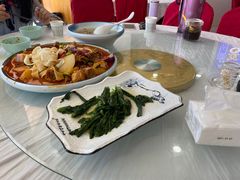 -撒拉人家.酸菜牦牛肉火锅