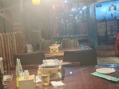 大堂-三个大叔东北烧烤·砂锅菜(西三旗店)