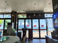 -鹏城人家海鲜酒家·23年老字号(较场尾店)