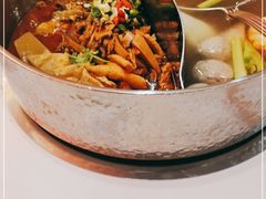 -潮汕酱记鲜牛肉火锅(欧尚店)