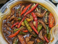 -牛一嘴·兰州牛肉面·大盘鸡(财富中心店)