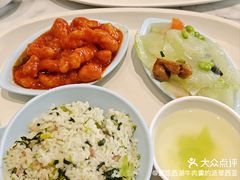 -荣华基·现炒快餐(肇嘉浜路店)