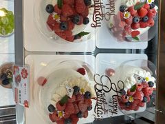 -花花卷卷·鲜食蛋糕(静安久光百货店)