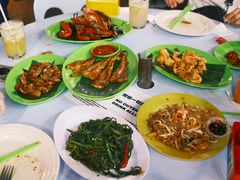 -明记烧鱼美味店