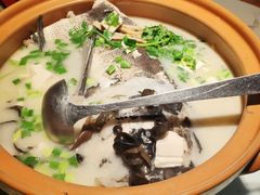 -姜君·千岛湖鱼头馆(浦东大道店)