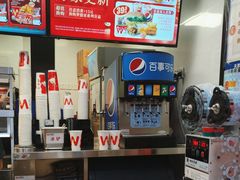 -华莱士·全鸡汉堡(五号路店)